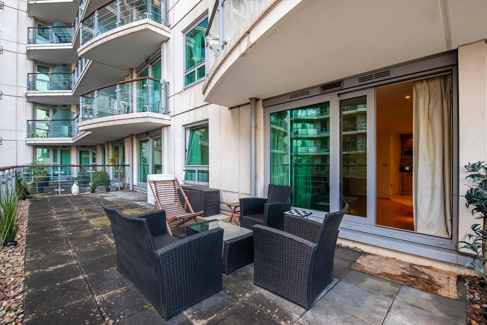 Central 2 Bed With Large Terrace London Exteriör bild