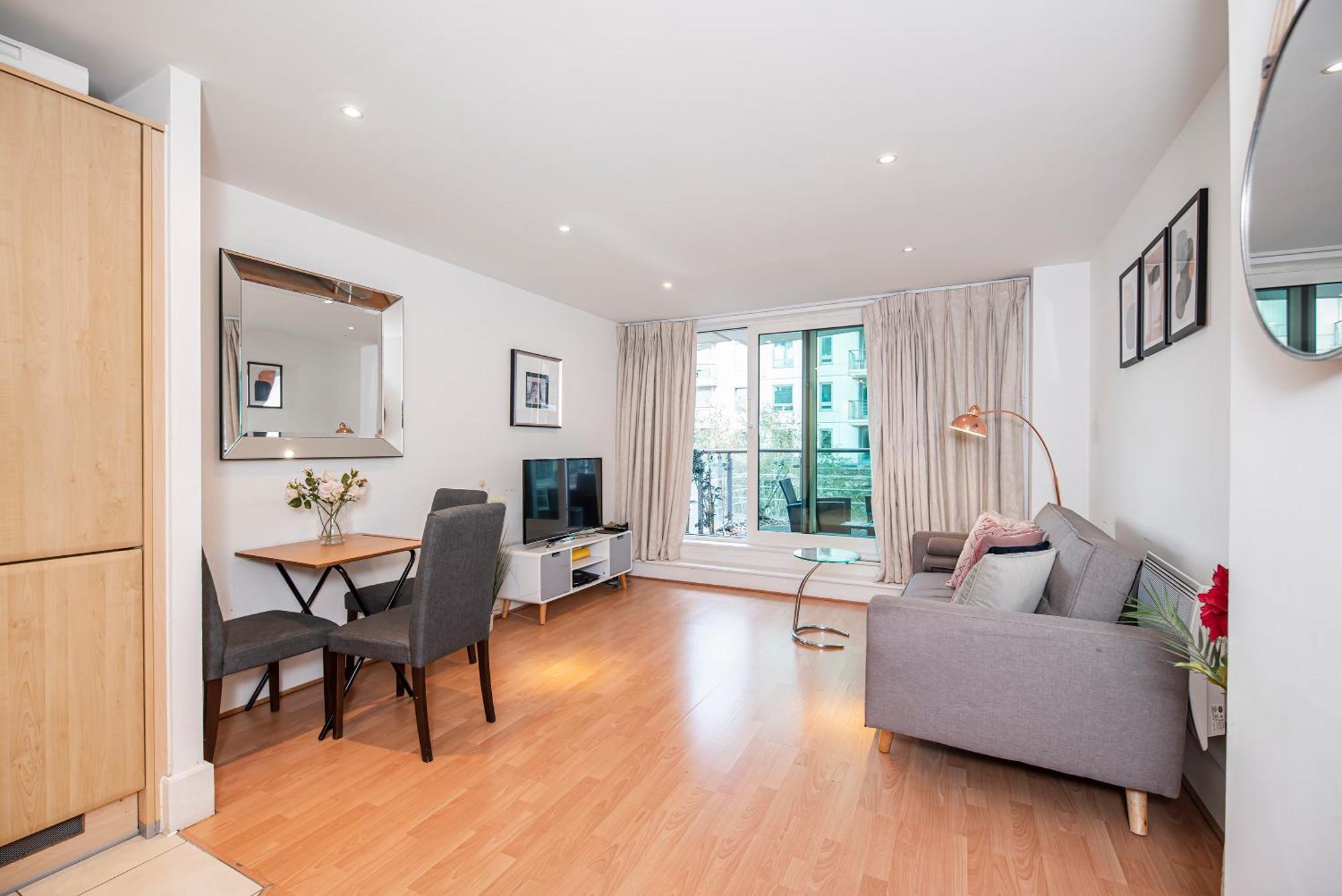 Central 2 Bed With Large Terrace London Exteriör bild
